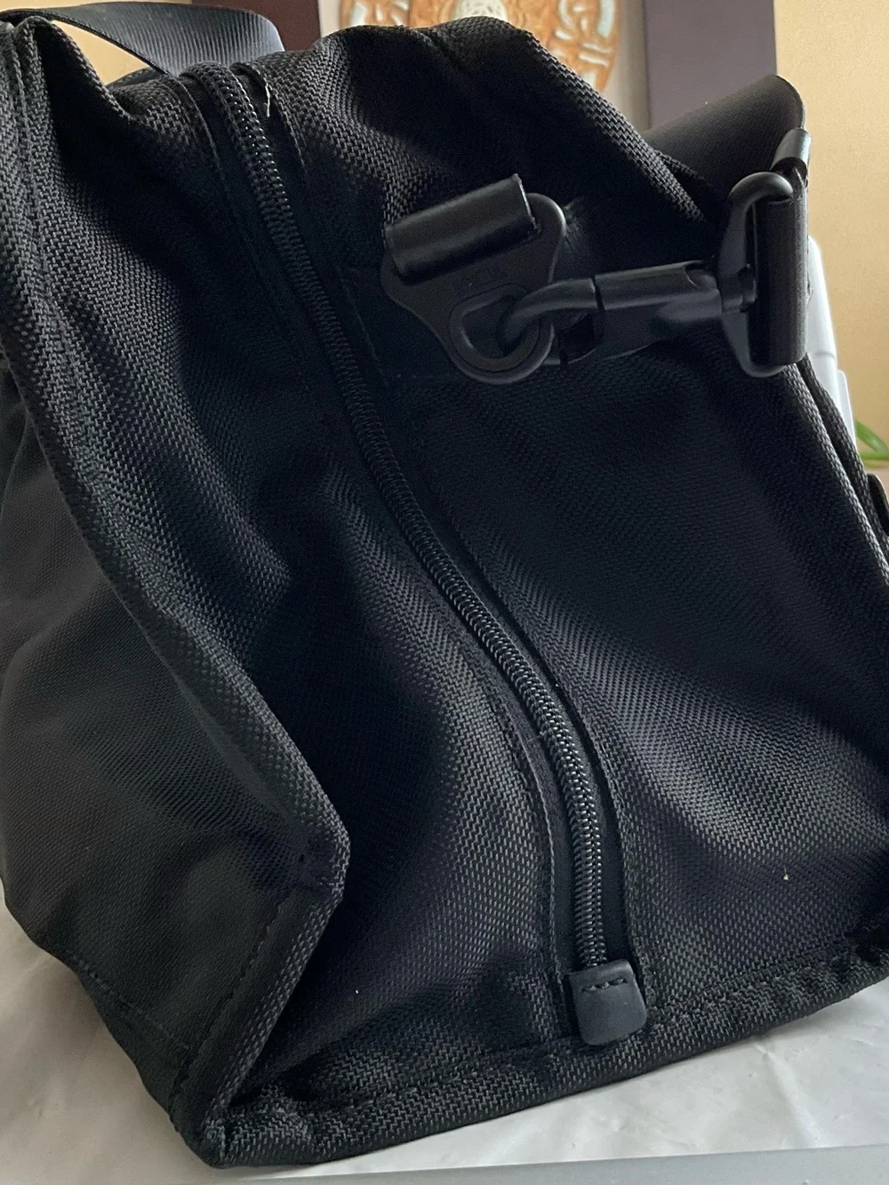 Tumi 22121dh alpha